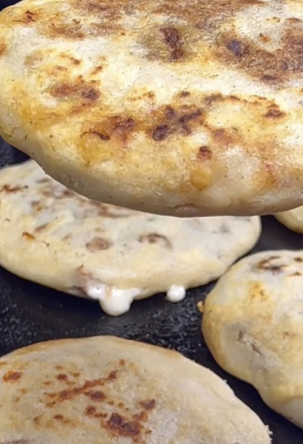 Pupusas | restaurant | 884 Sebastian Ln, Manteca, CA 95336, USA | 6507221328 OR +1 650-722-1328