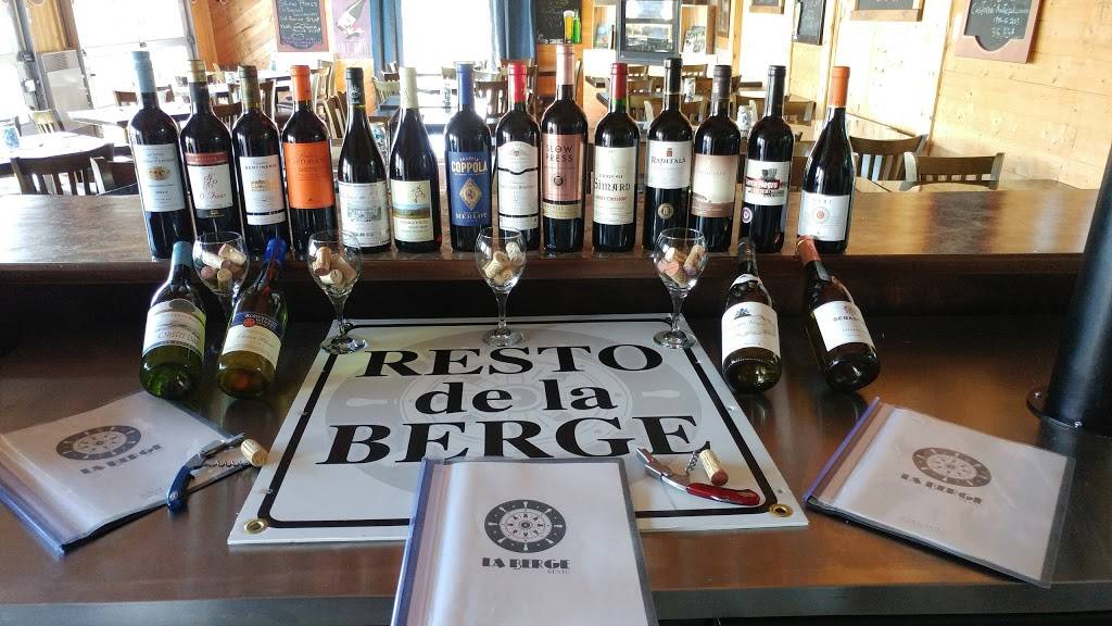 Resto de la berge | restaurant | 599 A 1re Av, Grandes-Piles, QC G0X 1H0, Canada | 8195388585 OR +1 819-538-8585