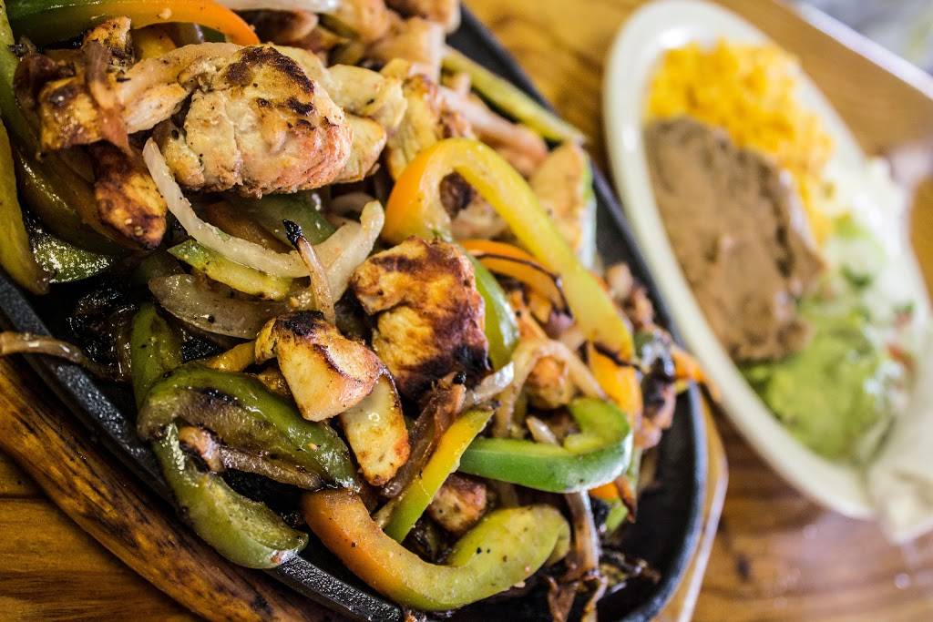 El Tablazo Restaurant | restaurant | 6780 Collins Ave, Miami Beach, FL 33141, USA | 3058611199 OR +1 305-861-1199