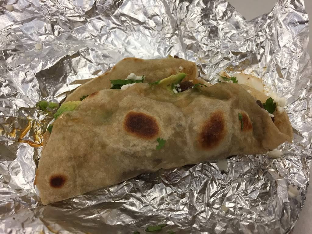 El Taquito | restaurant | 20007 Farm to Market 685, Pflugerville, TX 78660, USA | 5122521811 OR +1 512-252-1811