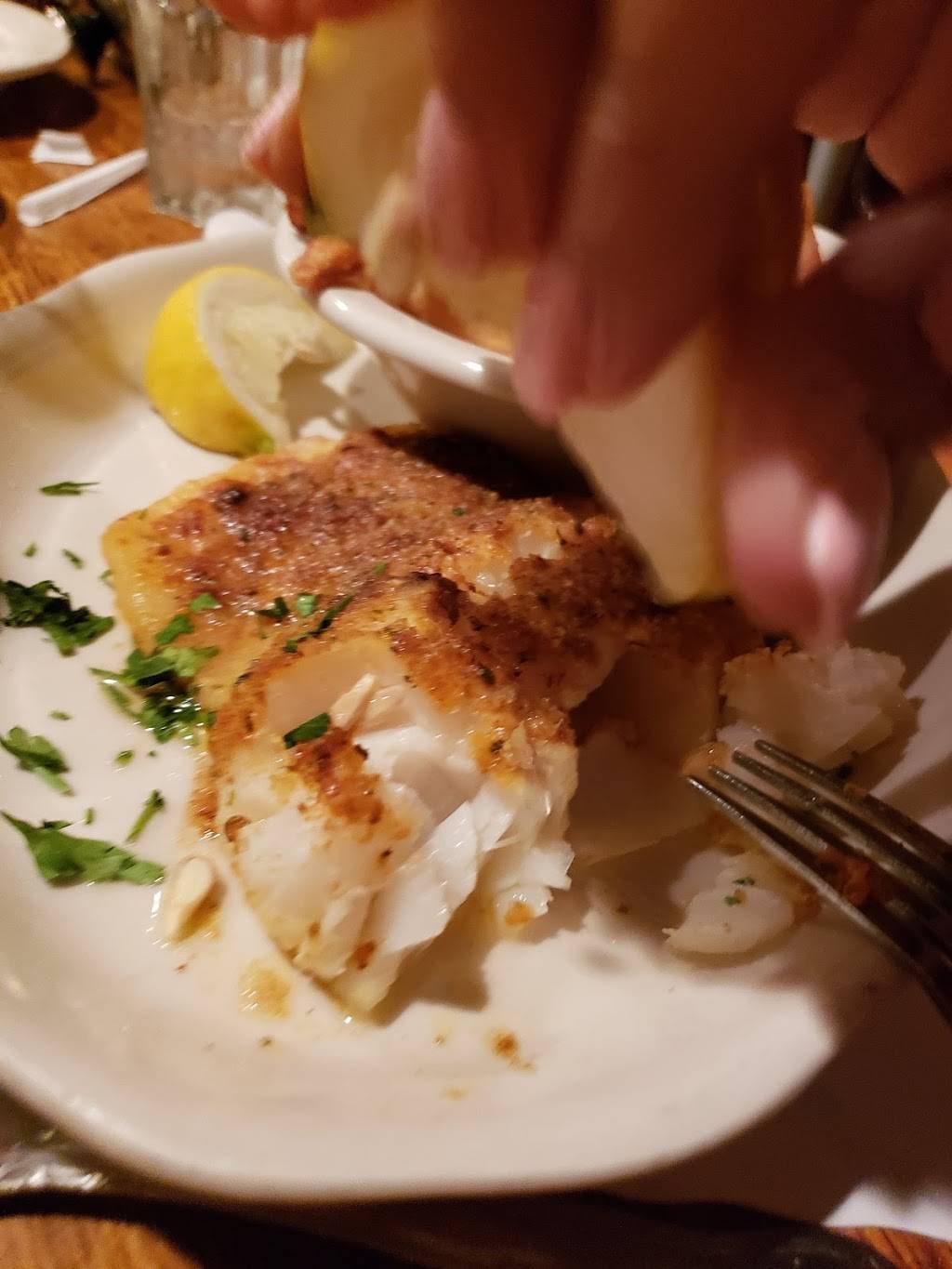 The White Whale | restaurant | 3580 Bayview St, Seaford, NY 11783, USA | 5167851067 OR +1 516-785-1067