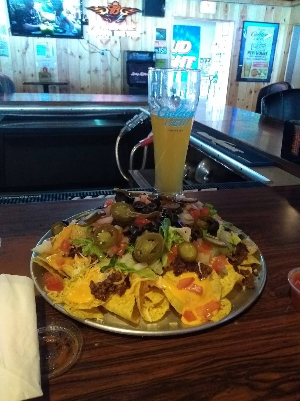 GasLite Bar and Grill | restaurant | W8945 US-10, Ellsworth, WI 54011, USA | 7152734839 OR +1 715-273-4839