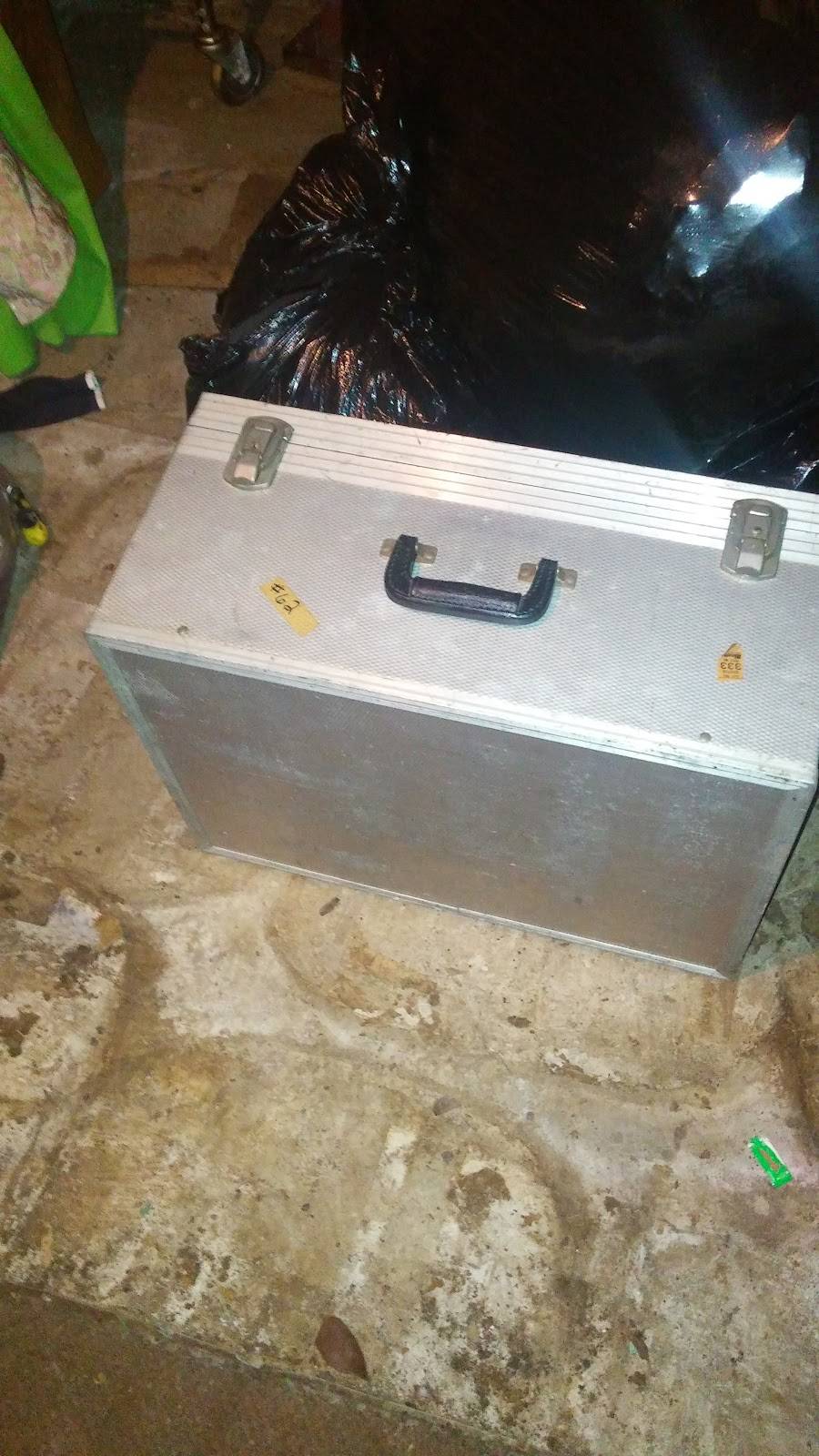 Papa Murphys Take N Bake Pizza | meal takeaway | 4401 E 10th St, Indianapolis, IN 46201, USA | 3173567272 OR +1 317-356-7272