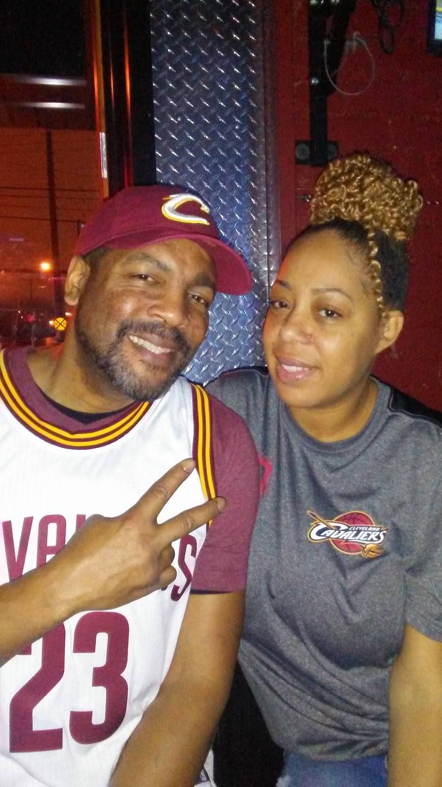 The Sand Bar Sports Bar and Grill | restaurant | 4002 Jennings Rd, Cleveland, OH 44109, USA | 2163312259 OR +1 216-331-2259