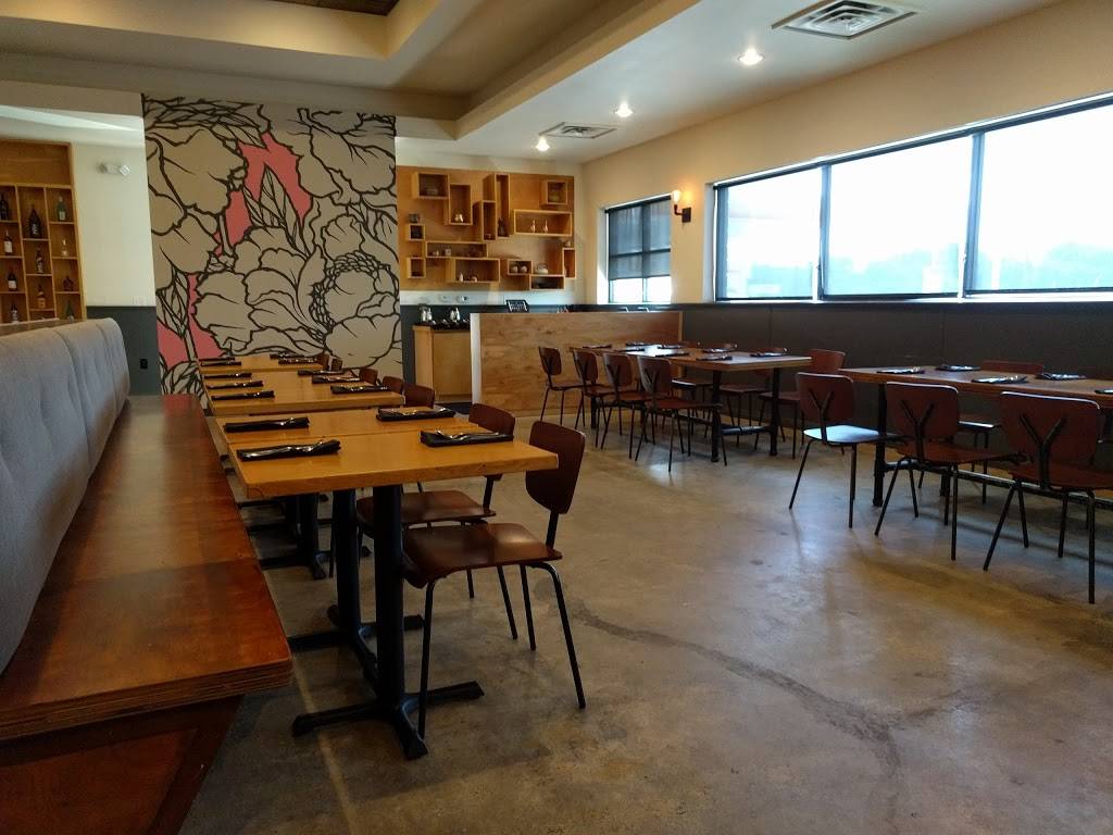 Jennas Asian Kitchen | restaurant | 12300 Ranch Rd 620 N, Austin, TX 78750, USA | 5122588282 OR +1 512-258-8282