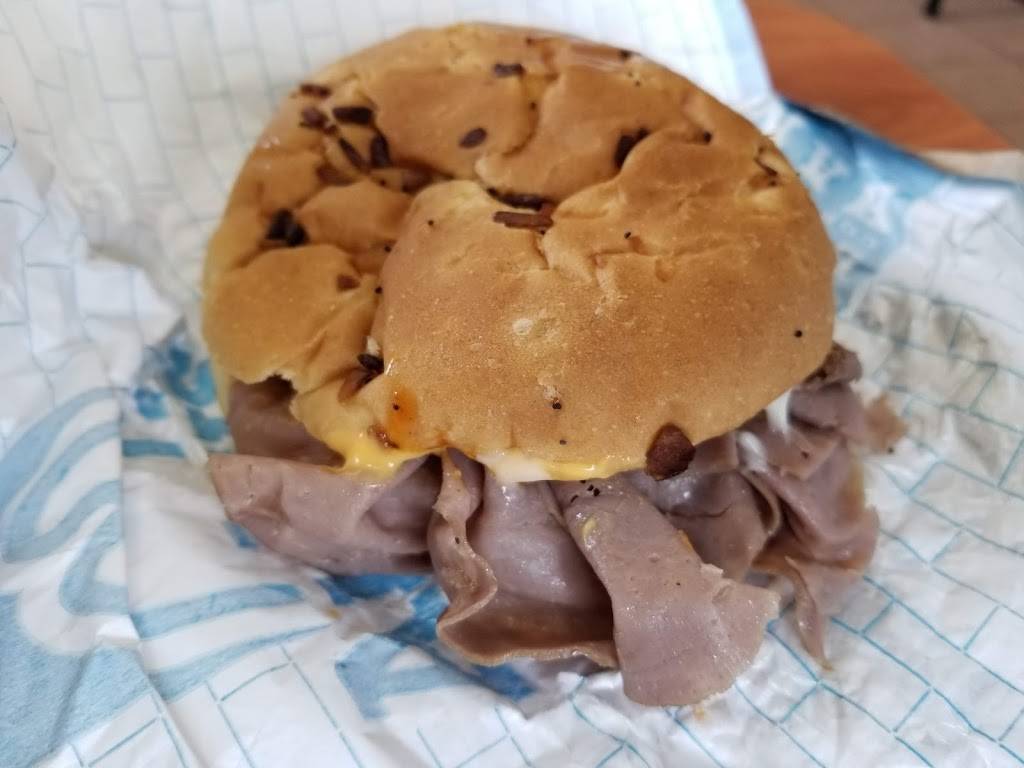 Arbys | restaurant | 9290 Daniels Pkwy, Fort Myers, FL 33912, USA | 2397682005 OR +1 239-768-2005