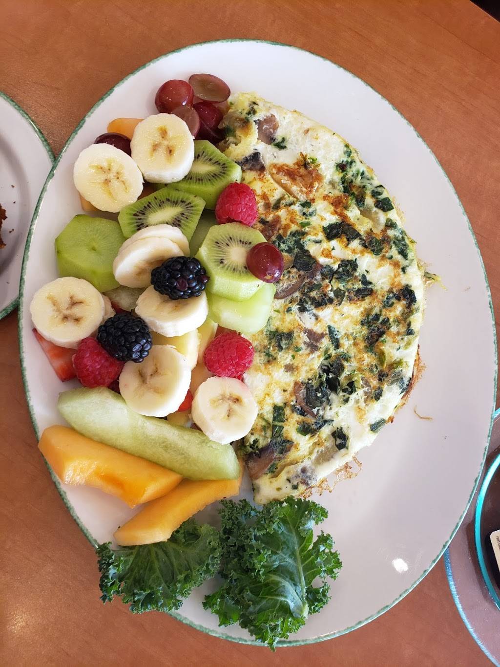 Cora - Lincoln Fields | restaurant | 1355 Richmond Rd, Ottawa, ON K2B 6R7, Canada | 6138282672 OR +1 613-828-2672