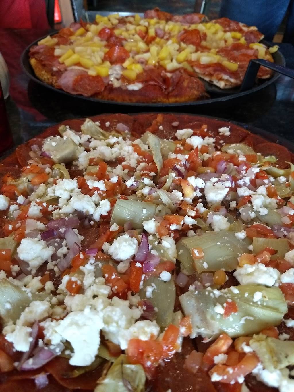 Fultanos Pizza | restaurant | 215 Broadway St, Seaside, OR 97138, USA | 5037385612 OR +1 503-738-5612