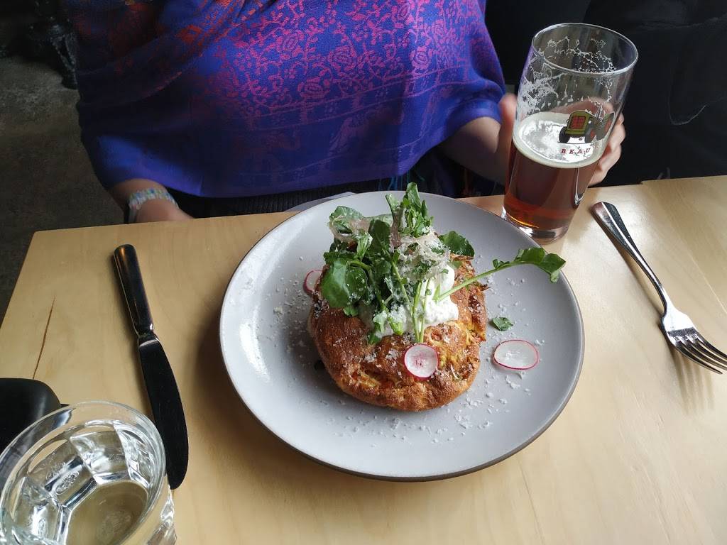 The Rowan | restaurant | 915 Bank St, Ottawa, ON K1S 3W5, Canada | 6137809292 OR +1 613-780-9292