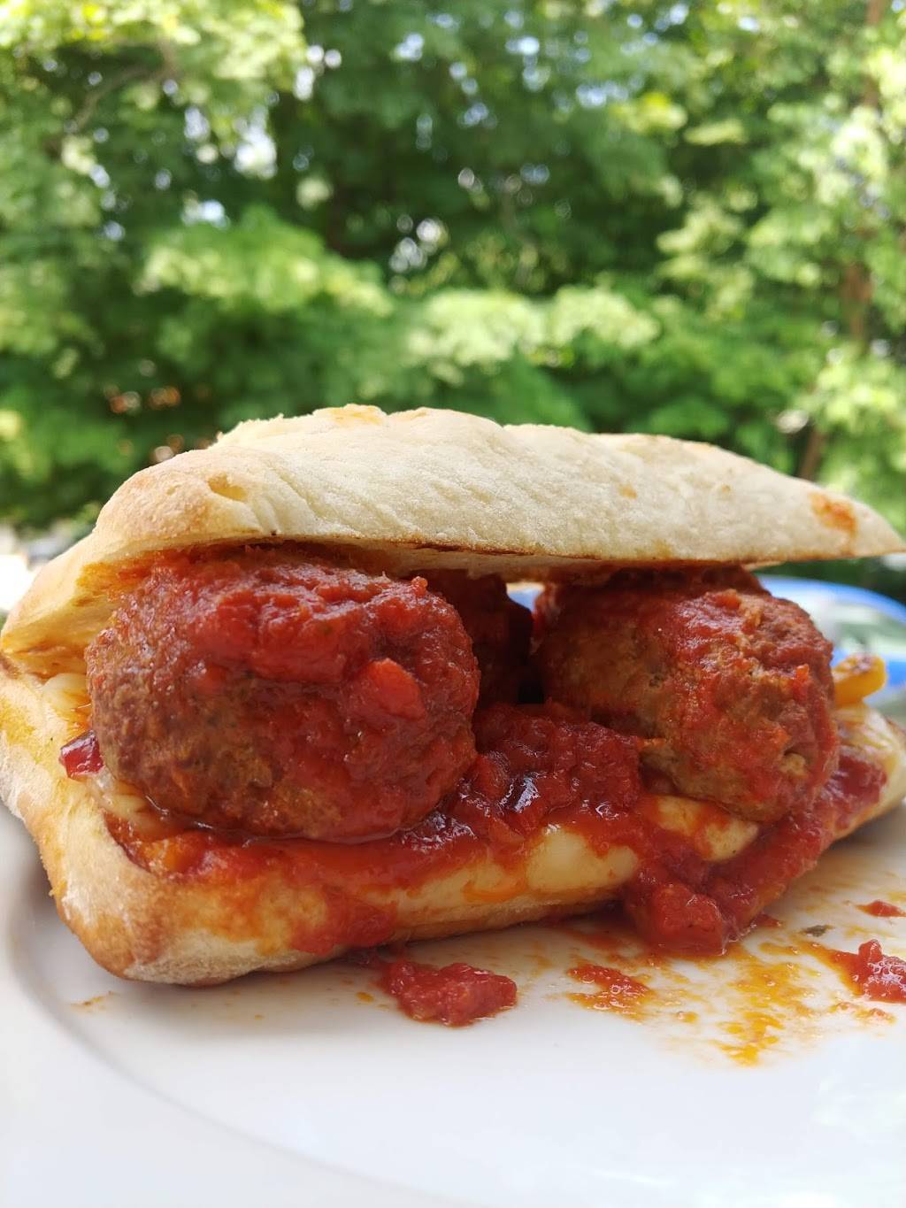 The Diner Bistro | restaurant | 310 Main St W, Grimsby, ON L3M 1S6, Canada | 2892358474 OR +1 289-235-8474