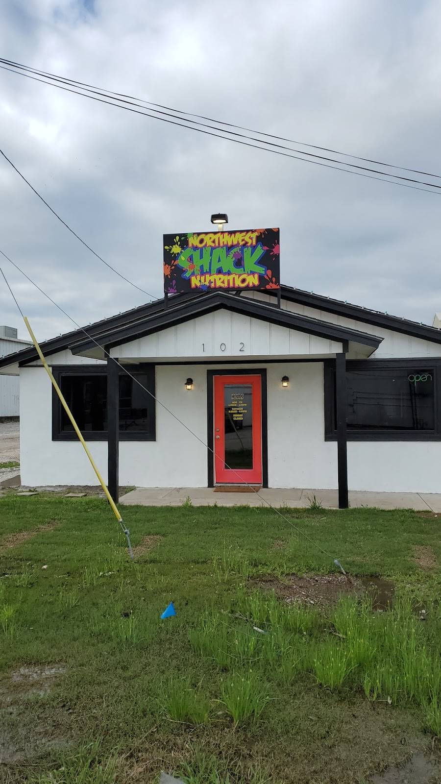 Northwest Nutrition Shack | restaurant | 102 W 2nd St, Justin, TX 76247, USA | 9406483152 OR +1 940-648-3152