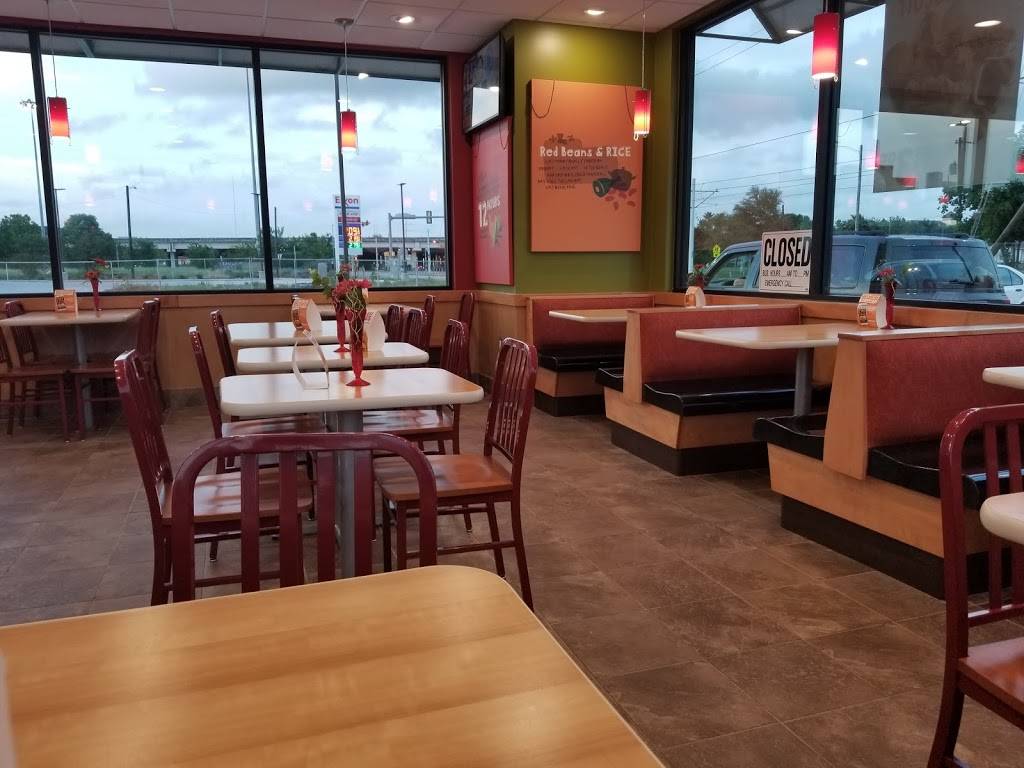 Popeyes Louisiana Kitchen | restaurant | 2420 Scott St, Houston, TX 77004, USA | 7136550660 OR +1 713-655-0660