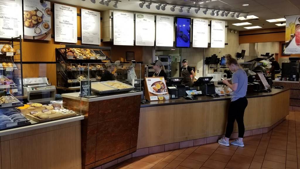 Panera Bread | bakery | 135 Great Oaks Trail, Wadsworth, OH 44281, USA | 3303364600 OR +1 330-336-4600