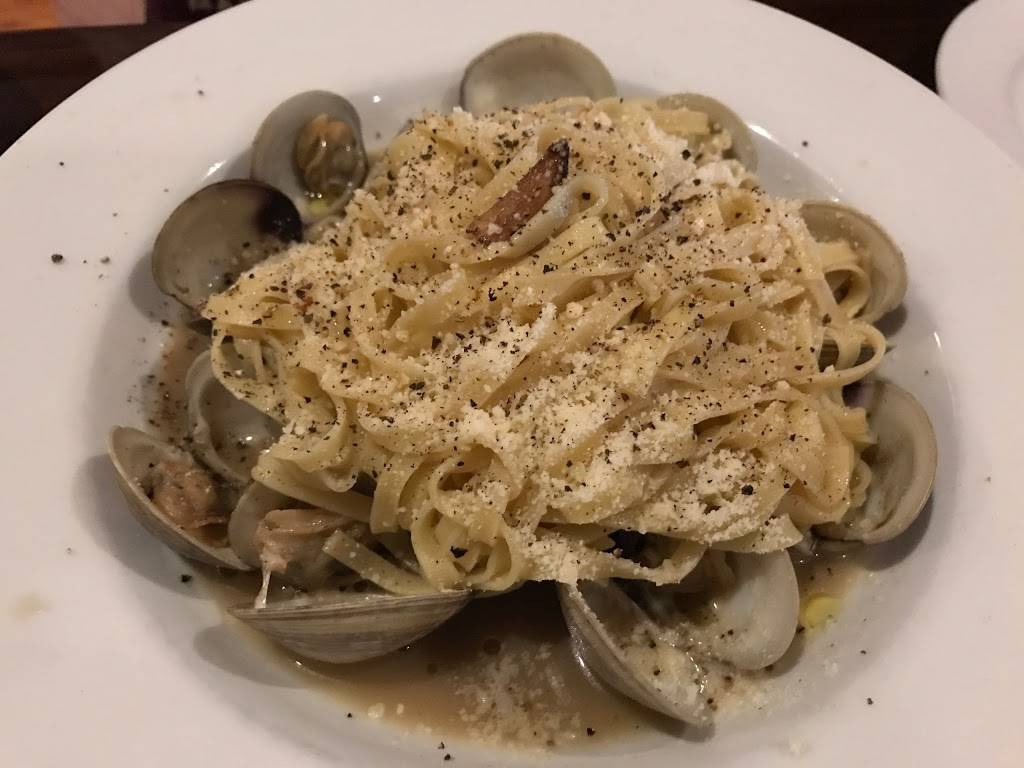 Bistro Albertino | restaurant | 634 Old York Rd, Willow Grove, PA 19090, USA | 2677817229 OR +1 267-781-7229