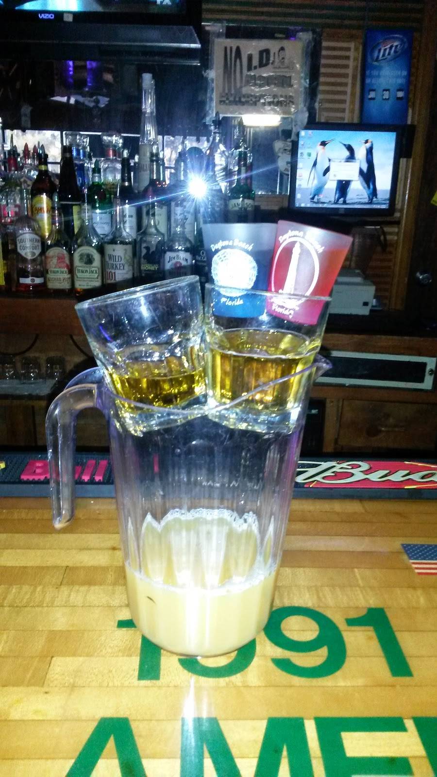 Doodles Billiards | restaurant | 105 W General Screven Way, Hinesville, GA 31313, USA | 9123692211 OR +1 912-369-2211