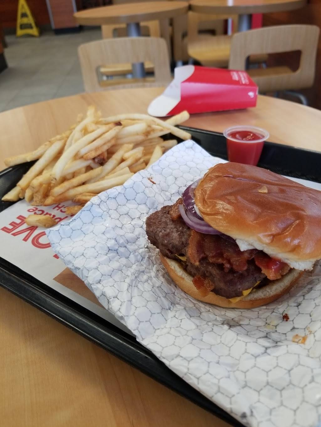 Wendys | restaurant | 620 West St, Brantford, ON N3R 6M7, Canada | 5197562414 OR +1 519-756-2414