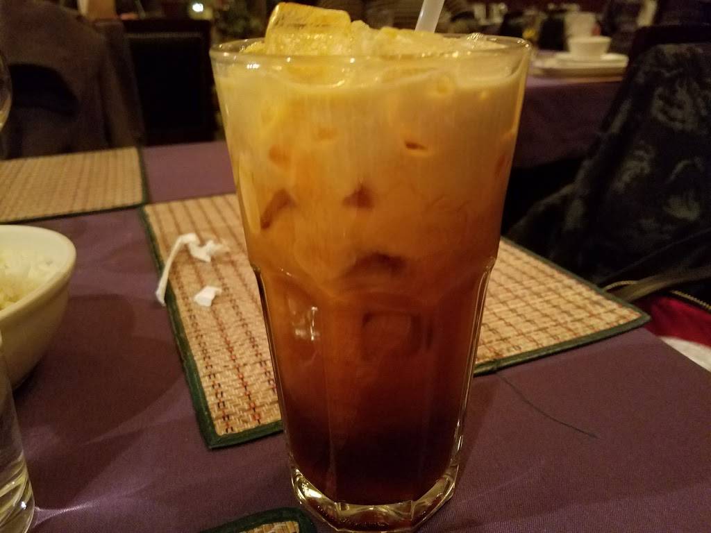 Singha Thai Restaurant | restaurant | 2237 S 108th St, Milwaukee, WI 53227, USA | 4145411234 OR +1 414-541-1234