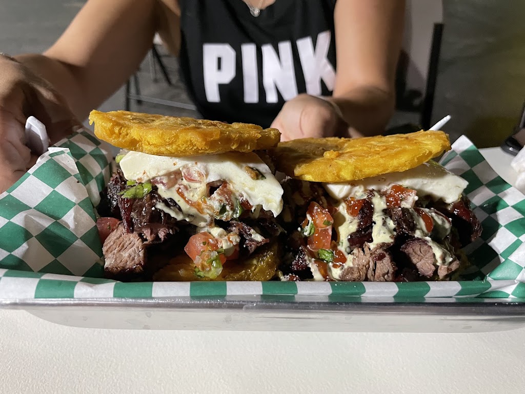 La Cacha Grill | restaurant | 900 SW 130th Ave, Davie, FL 33325, USA | 7867819033 OR +1 786-781-9033