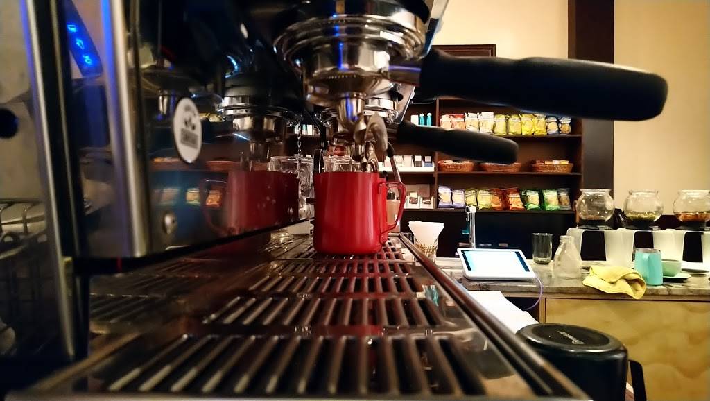 Insomnia Cafe | cafe | 7286 Beverly Blvd, Los Angeles, CA 90036, USA | 3236728259 OR +1 323-672-8259