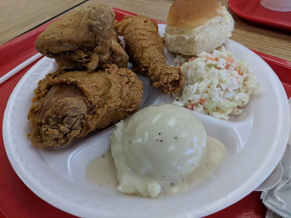 Thomas Fried Chicken | restaurant | 2514 W Marshall Dr, Grand Prairie, TX 75051, USA | 9726418088 OR +1 972-641-8088