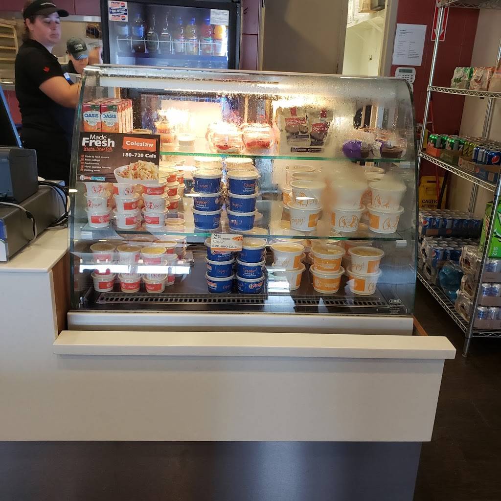 Mary Browns Chicken & Taters | restaurant | 150 Sidney St, Belleville, ON K8P 5E2, Canada | 6139670202 OR +1 613-967-0202