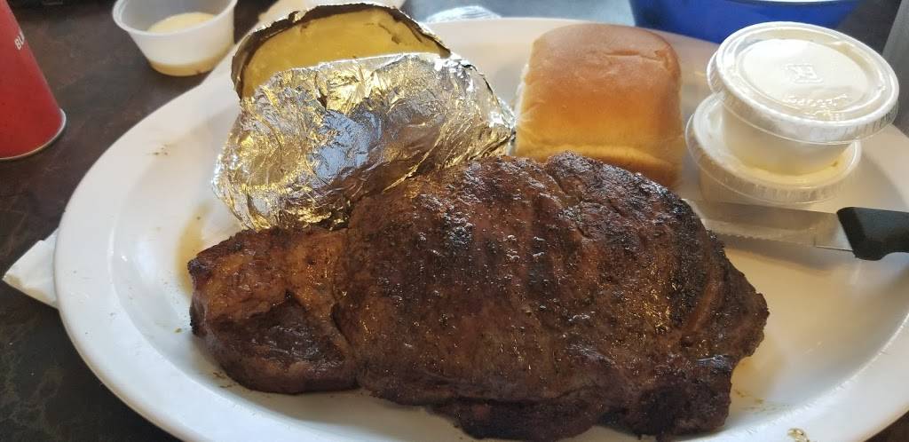 Blue & White Restaurant | restaurant | 41033 AL-77, Ashland, AL 36251, USA | 2563542024 OR +1 256-354-2024