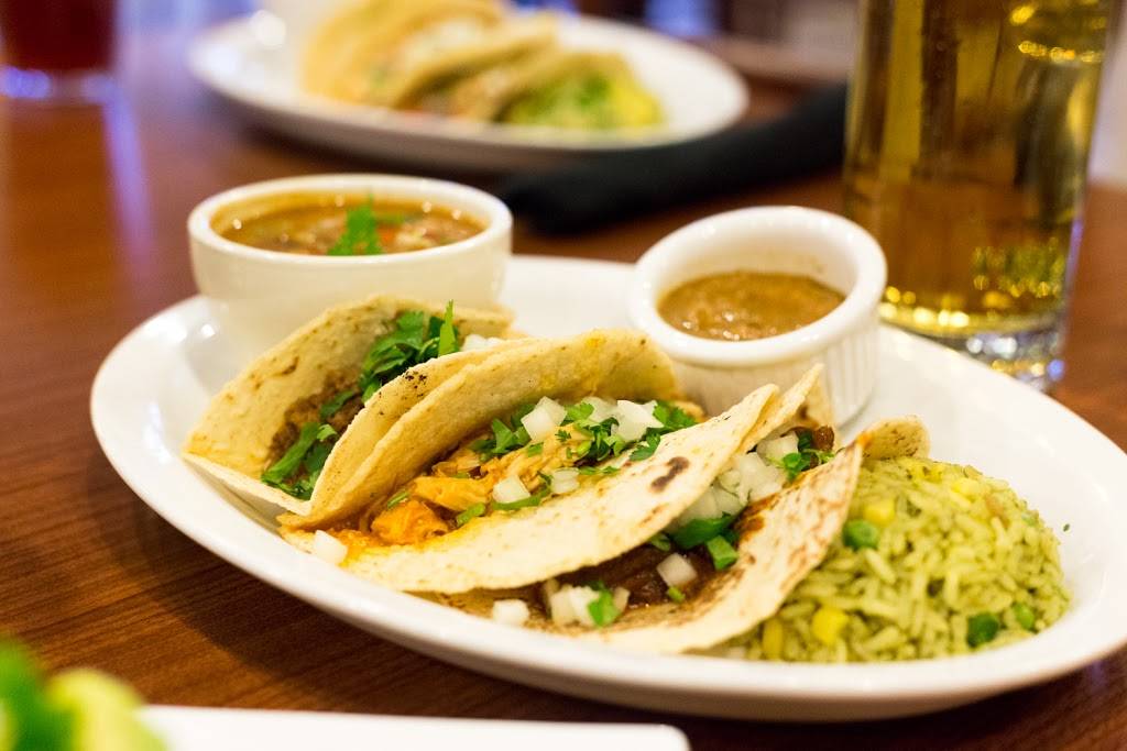 Taqueria El Rodeo De Jalisco | restaurant | 2030 Bingle Rd, Houston, TX 77055, USA | 7133339082 OR +1 713-333-9082