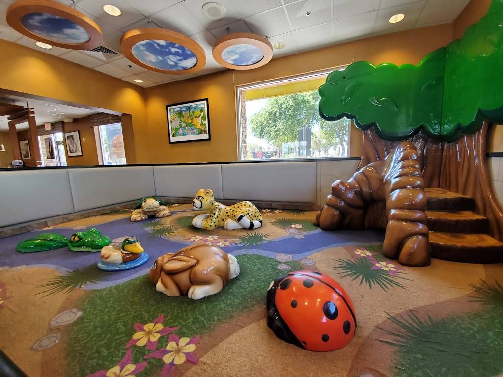 McDonalds | cafe | 3255 S 48th St, Tempe, AZ 85282, USA | 6024382722 OR +1 602-438-2722