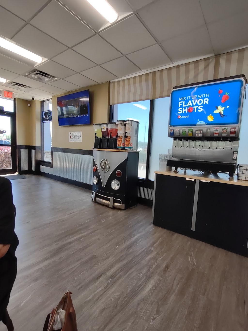 VooDoo Wing Company | restaurant | 3270 Dauphin St, Mobile, AL 36606, USA | 2513788398 OR +1 251-378-8398