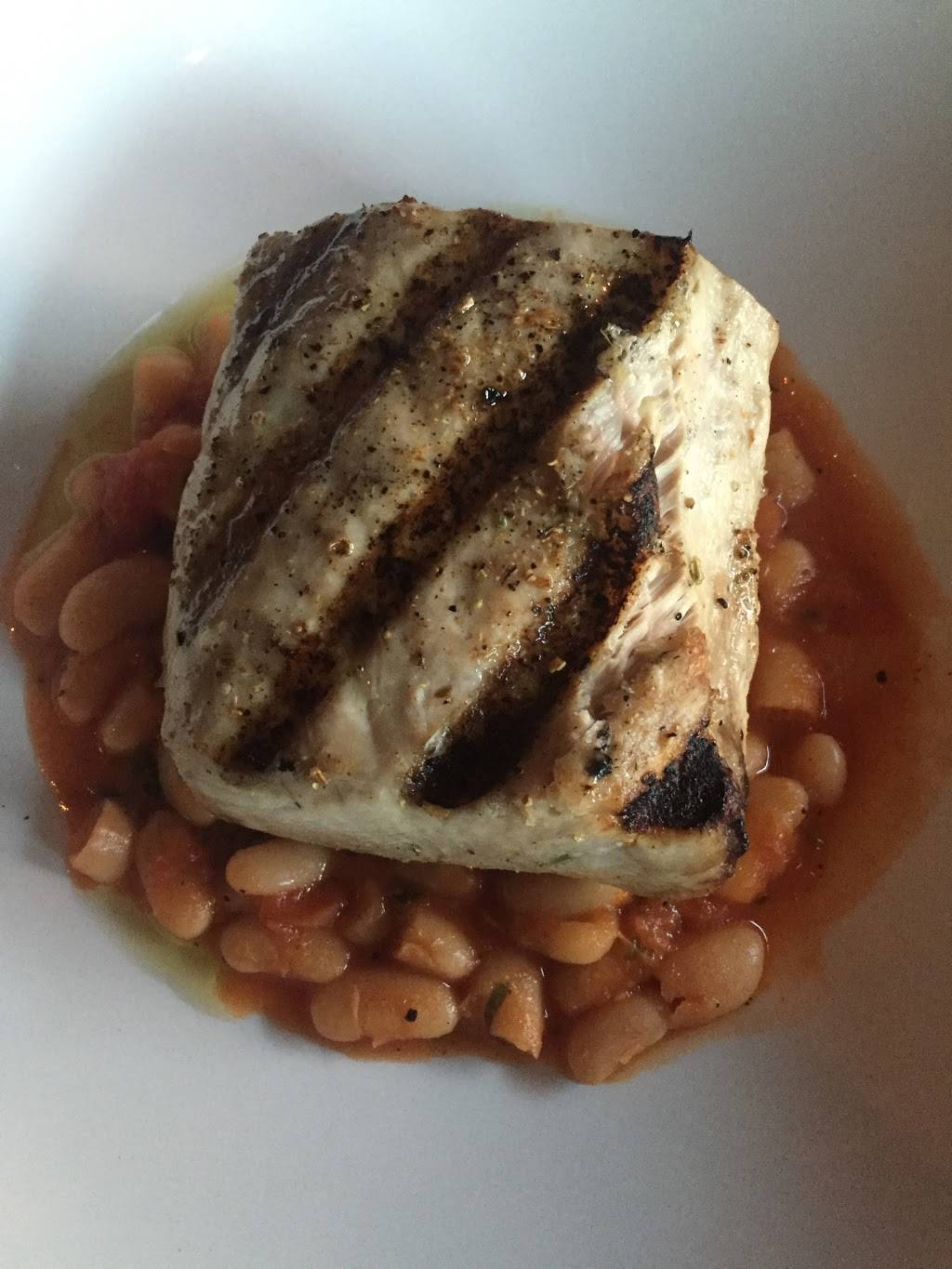 Tonno Restaurant | restaurant | 2 Main St, Gloucester, MA 01930, USA | 9788794795 OR +1 978-879-4795