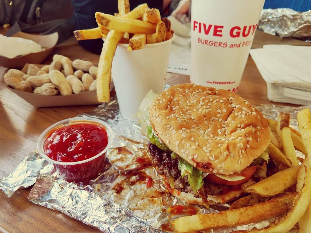Five Guys | meal takeaway | Waterford Lakes Town Center, Orlando, FL 32828, USA | 3212355006 OR +1 321-235-5006