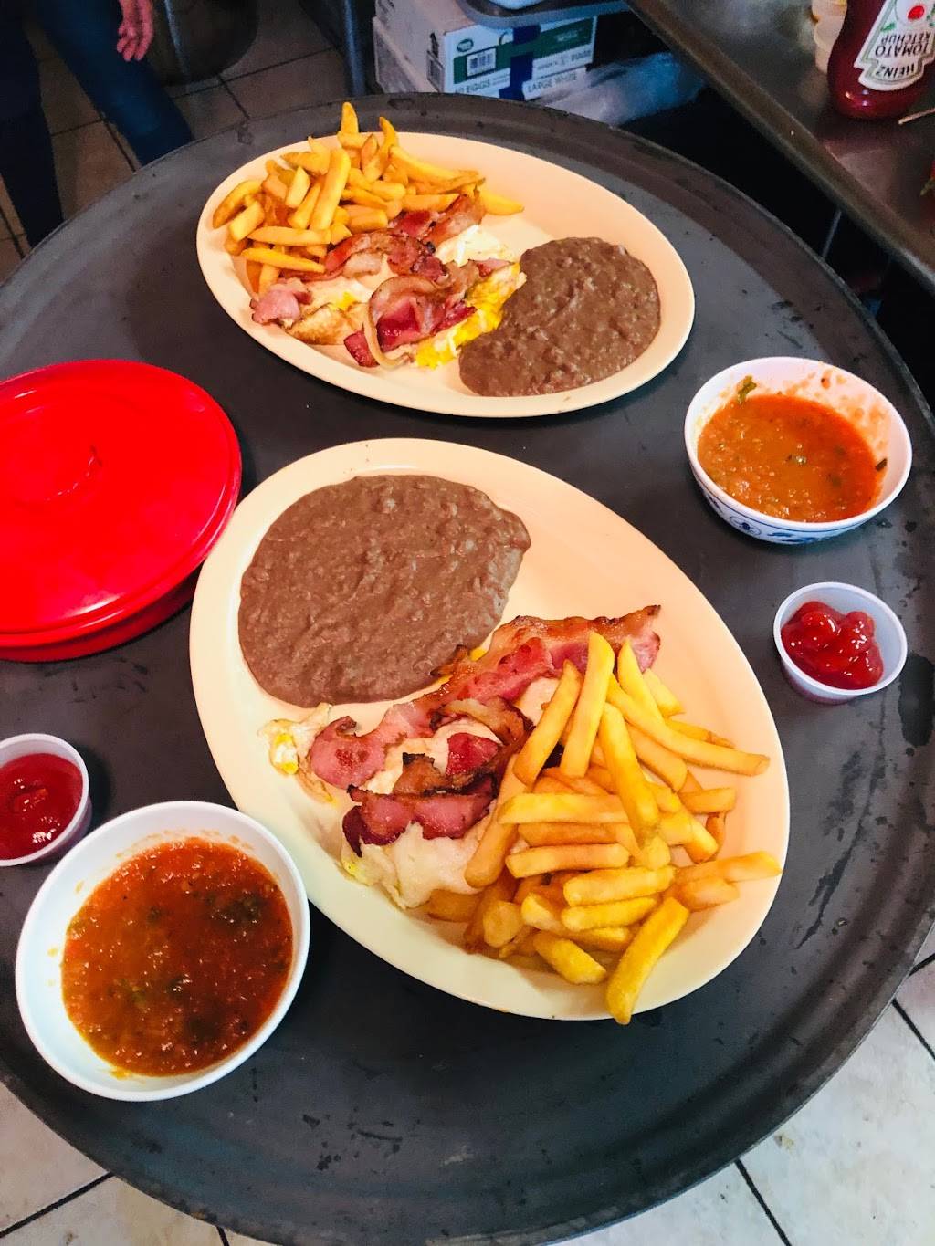 Family restaurant | restaurant | Bay City, TX 77414, USA | 9793324423 OR +1 979-332-4423