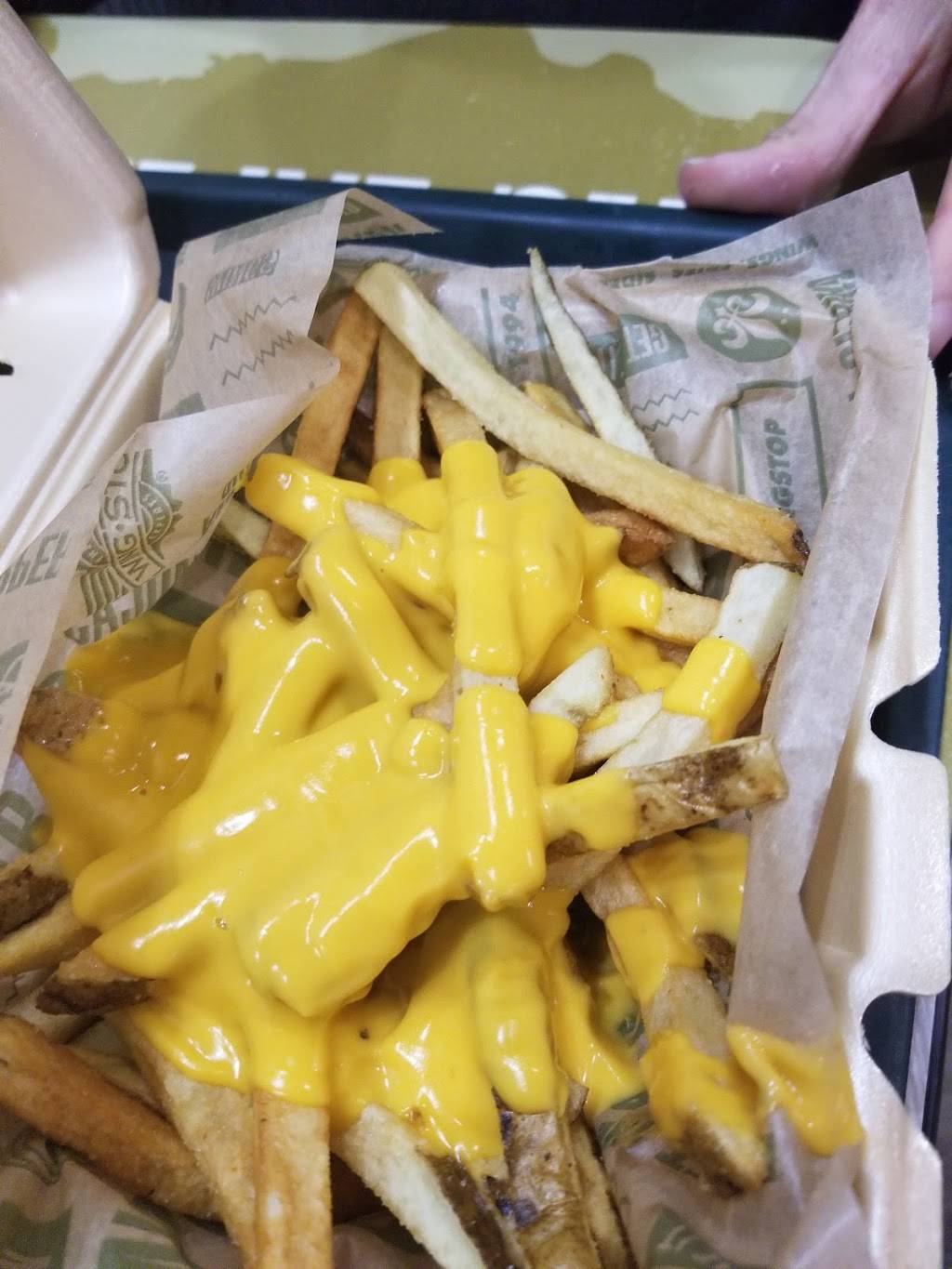 Wingstop | restaurant | 32240 Temecula Pkwy Ste 107, Temecula, CA 92592, USA | 9513039464 OR +1 951-303-9464