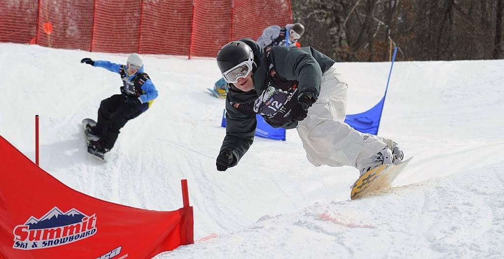 Ski Ward Ski Area | restaurant | 1000 Main St, Shrewsbury, MA 01545, USA | 5088451797 OR +1 508-845-1797