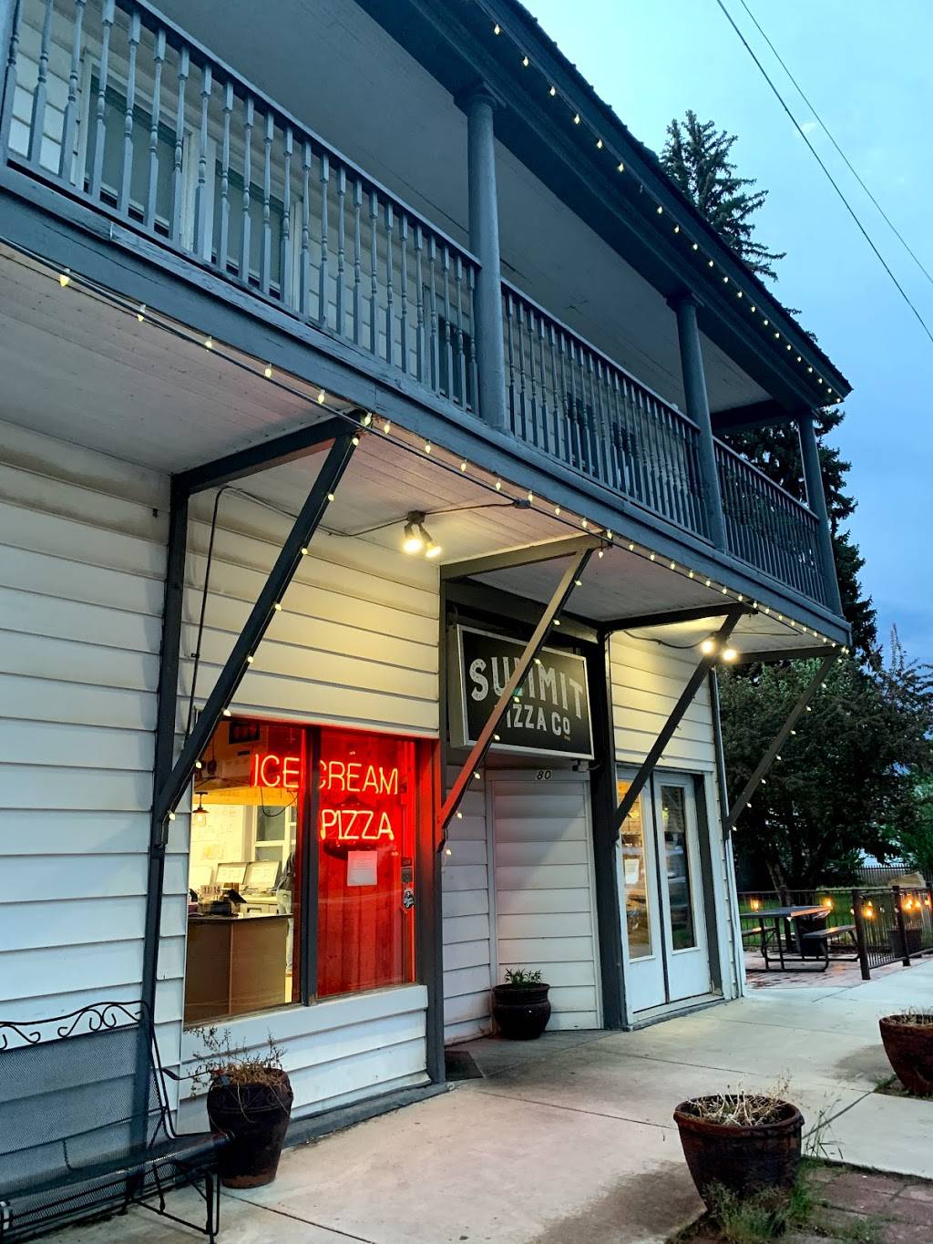 Summit Pizza Co & Ice Cream | restaurant | 80 S Main St, Kamas, UT 84036, USA | 4357834453 OR +1 435-783-4453