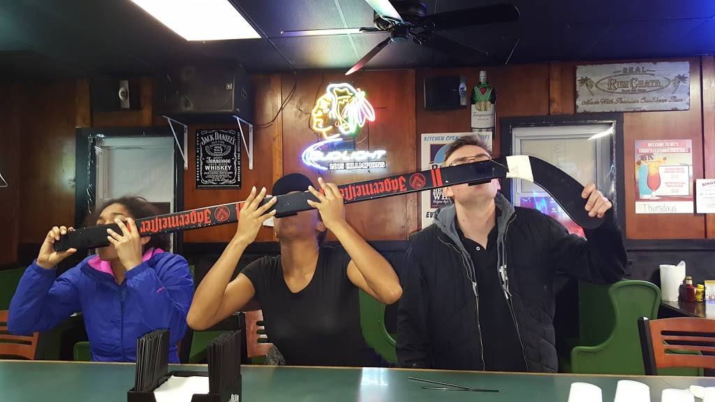 Ikes | night club | 459 Lincoln Ave, Charleston, IL 61920, USA | 2173487698 OR +1 217-348-7698