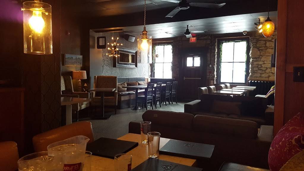 The Albion Hotel | restaurant | 49 Norfolk St, Guelph, ON N1H 4J1, Canada | 5198217125 OR +1 519-821-7125