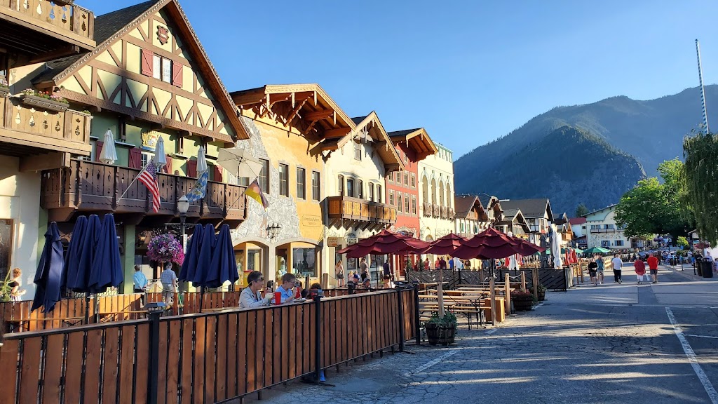 Rhein Haus Leavenworth | restaurant | 707 US-2 unit f, Leavenworth, WA 98826, USA | 5096426615 OR +1 509-642-6615