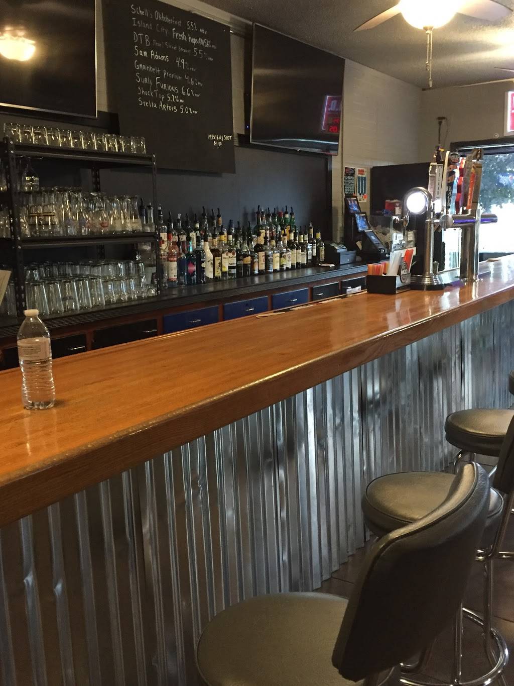 929 Beer House & Grill | restaurant | 929 E 8th St, Winona, MN 55987, USA | 5074546362 OR +1 507-454-6362