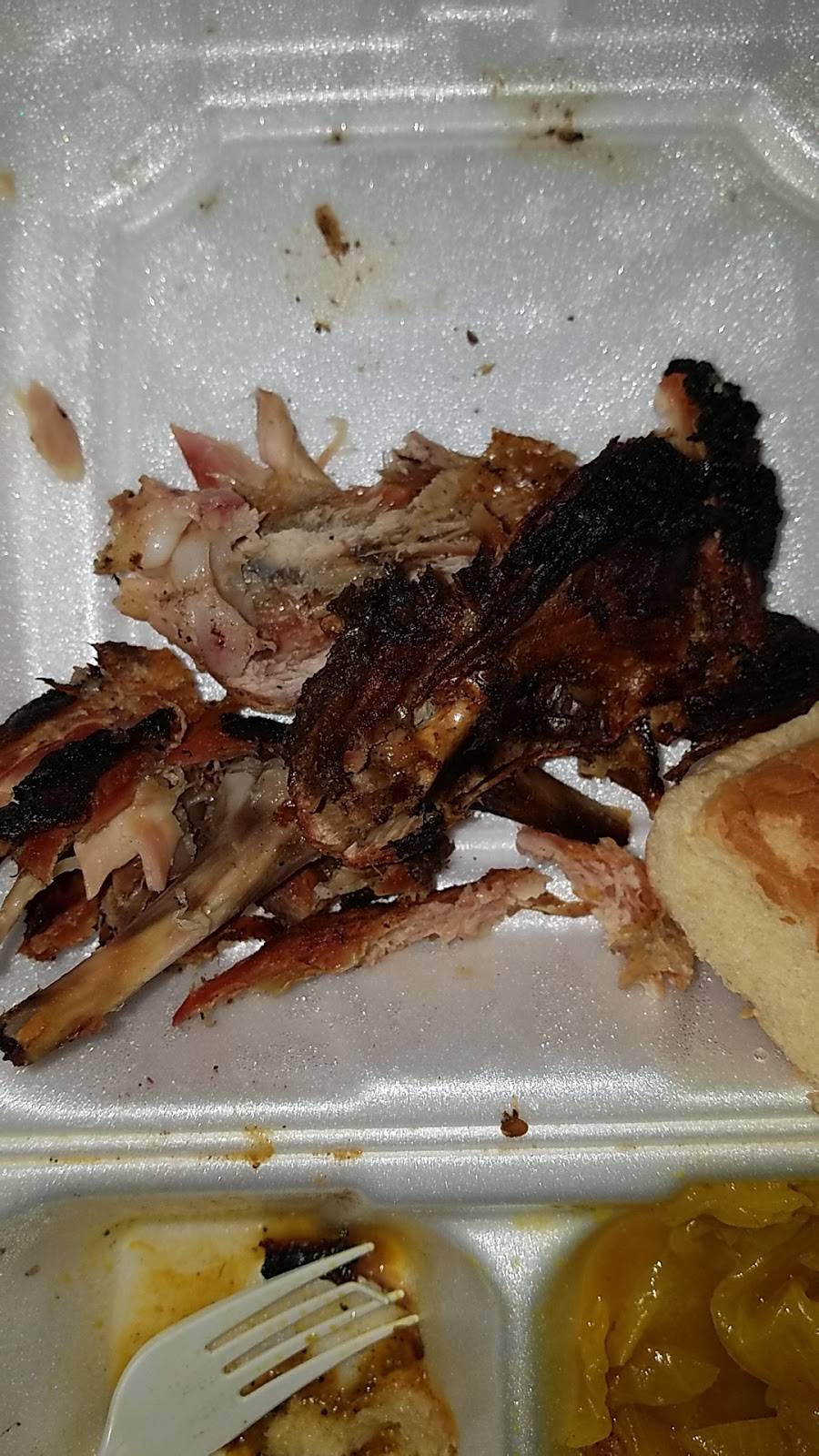 Cocoas Oxtails & Jerk | restaurant | 3701 Statesville Ave, Charlotte, NC 28206, USA | 9809496917 OR +1 980-949-6917