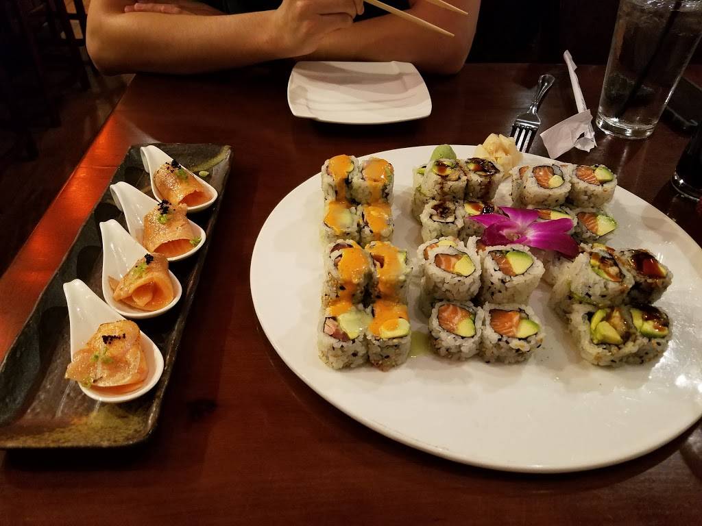 Wasabi Chi | restaurant | 5418 Douglas Ave, Des Moines, IA 50310, USA | 5155288246 OR +1 515-528-8246