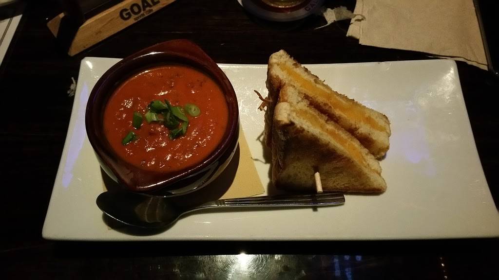 Goal Sports Café | restaurant | 8334 W 3rd St, Los Angeles, CA 90048, USA | 3236555955 OR +1 323-655-5955