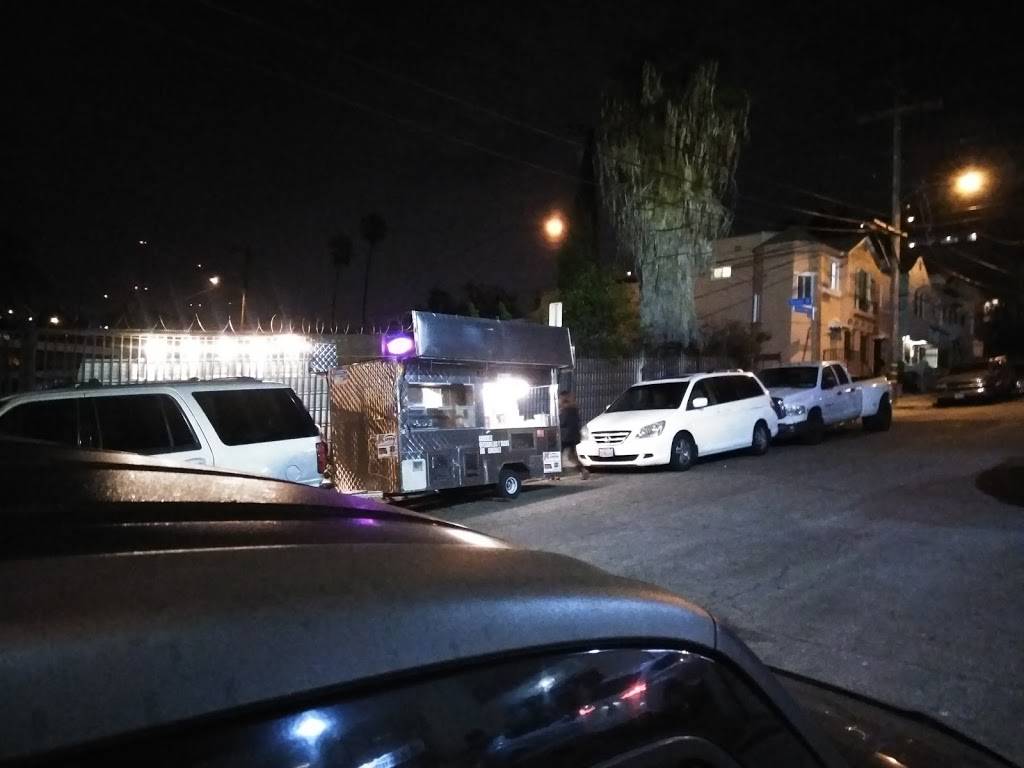 Gonzalez Quesadillas Y Tacos | restaurant | Los Angeles, CA 90063, USA | 2132004527 OR +1 213-200-4527