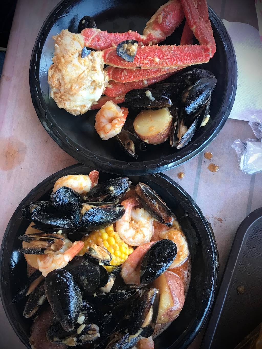 The Crab Hut Cajuns Seafood | restaurant | 1860 S Barnett Shoals Rd, Athens, GA 30605, USA | 7068500762 OR +1 706-850-0762