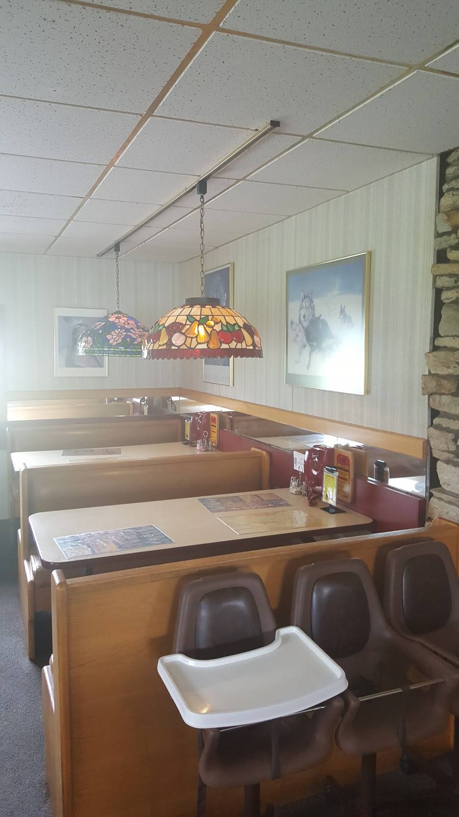 Pizza King | meal delivery | 100 Maple Village Shopping Center, Middletown, IN 47356, USA | 7653549250 OR +1 765-354-9250