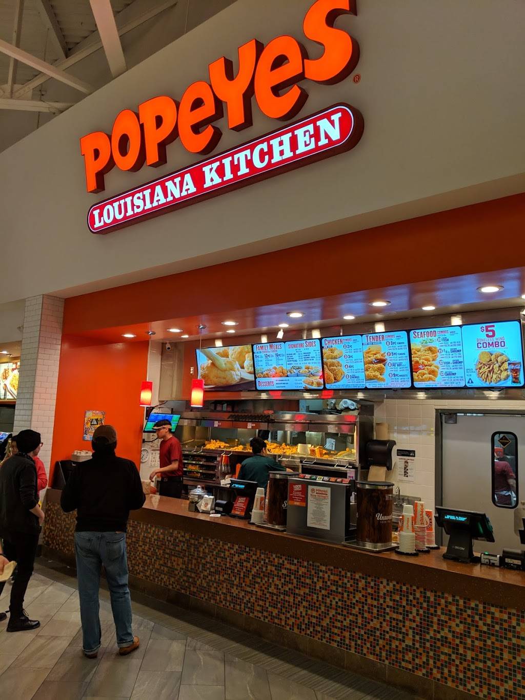 Popeyes Louisiana Kitchen | restaurant | 447 Great Mall Dr, Milpitas, CA 95035, USA | 4087916200 OR +1 408-791-6200