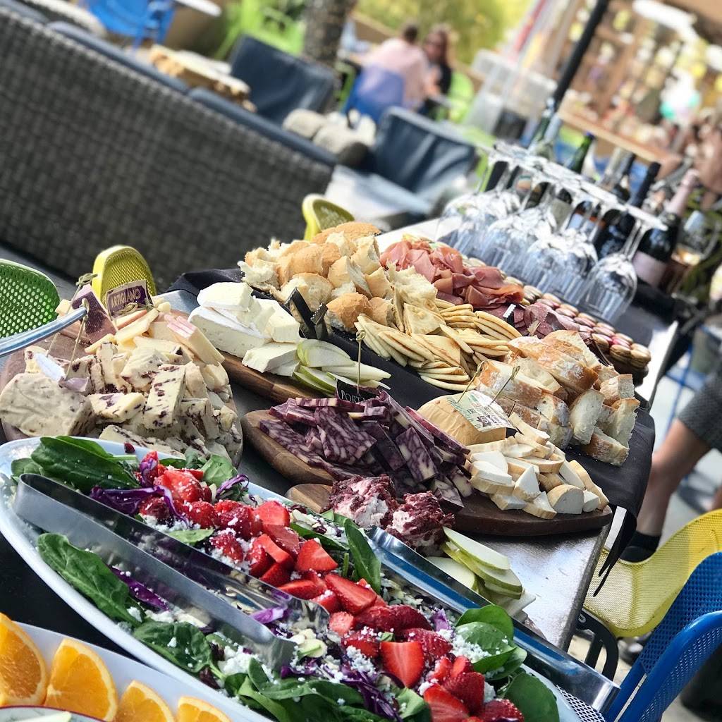 The Ivy Mediterranean Lounge | restaurant | 1890 W Germann Rd, Chandler, AZ 85286, USA | 4806996189 OR +1 480-699-6189