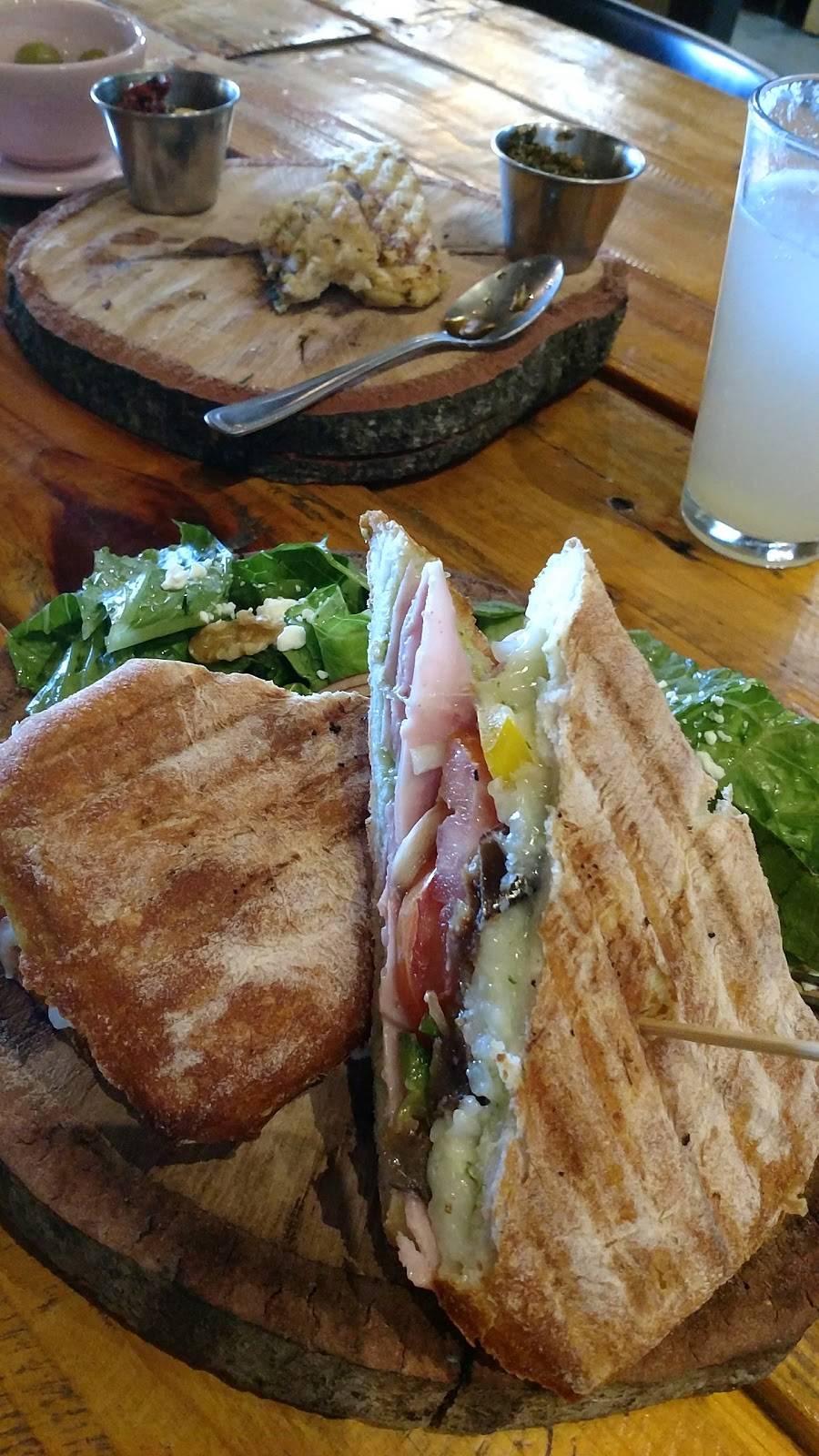 Tecate Gourmet | restaurant | Tecate - Ensenada, Guajardo, 21400 Tecate, B.C., Mexico | 016656556095 OR +52 665 655 6095