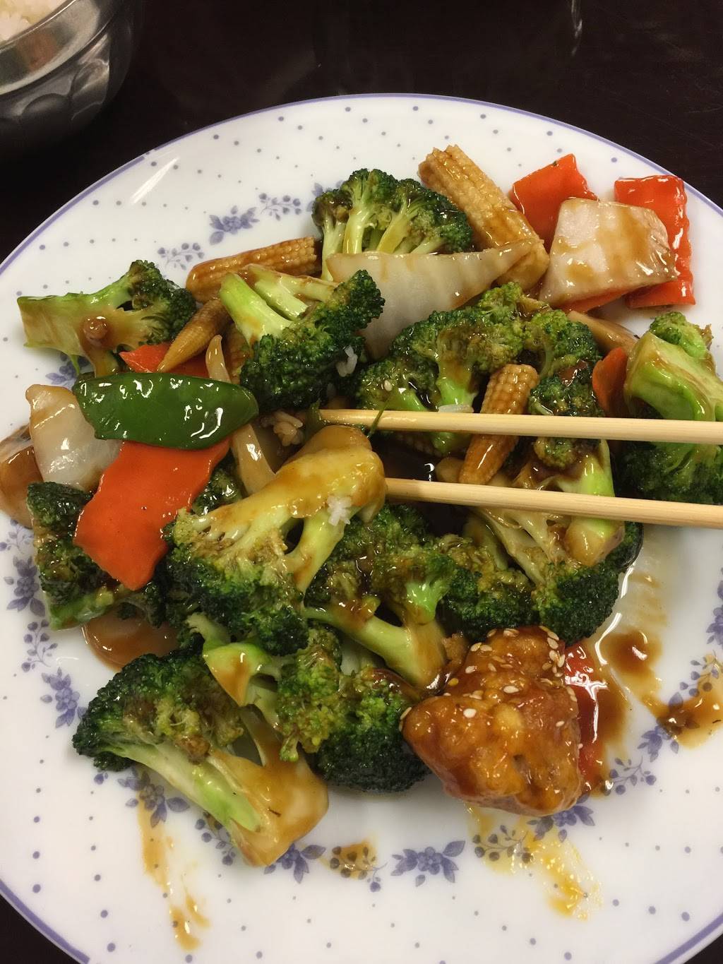 Asian Cafe | restaurant | 701 Cooke Dr, Pittsburgh, PA 15234, USA | 4123880881 OR +1 412-388-0881