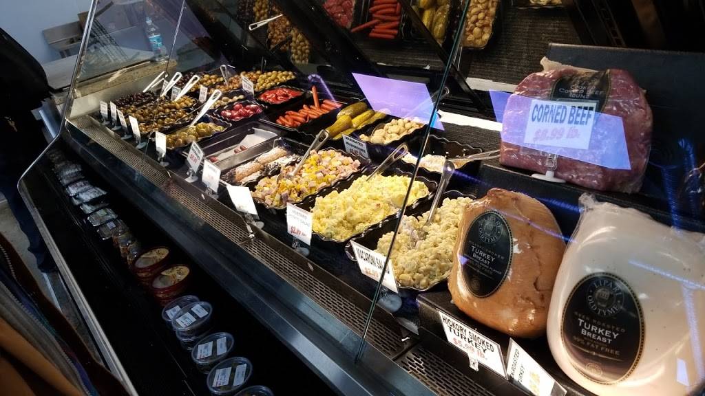 The Original Gonellas | restaurant | 10021 Telegraph Rd, Redford Charter Twp, MI 48239, USA | 3135357827 OR +1 313-535-7827